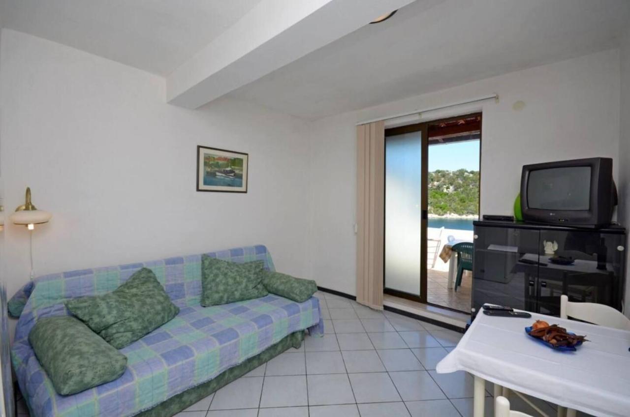 Apartments And Rooms Barbara Lastovo Exterior foto